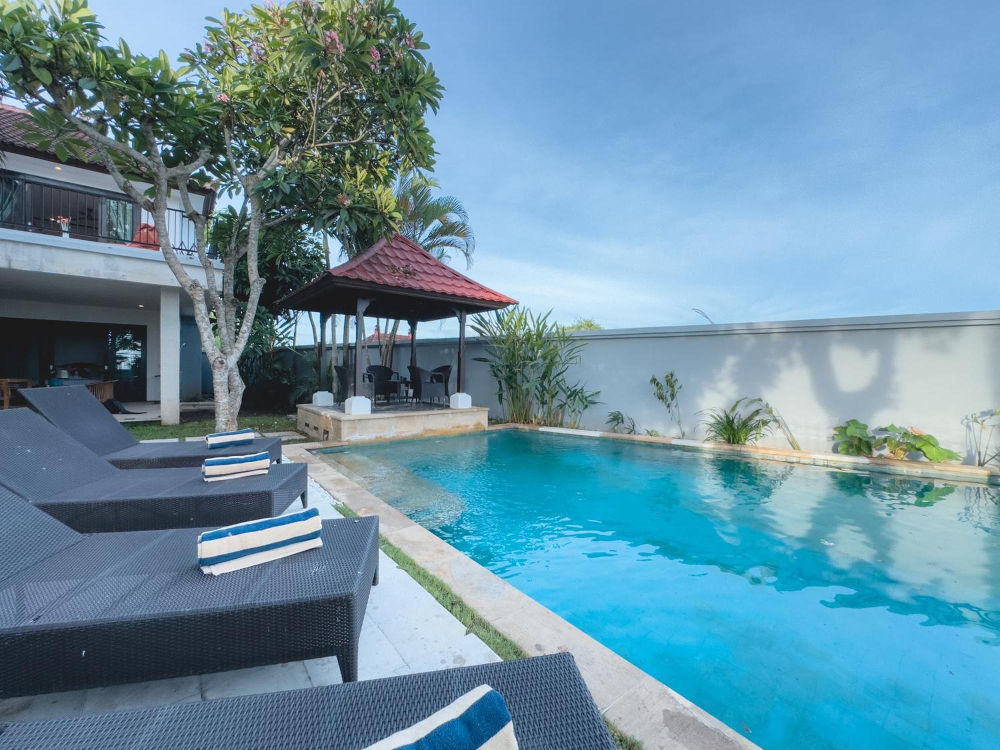 Teras Villa Jimbaran Buitenkant foto