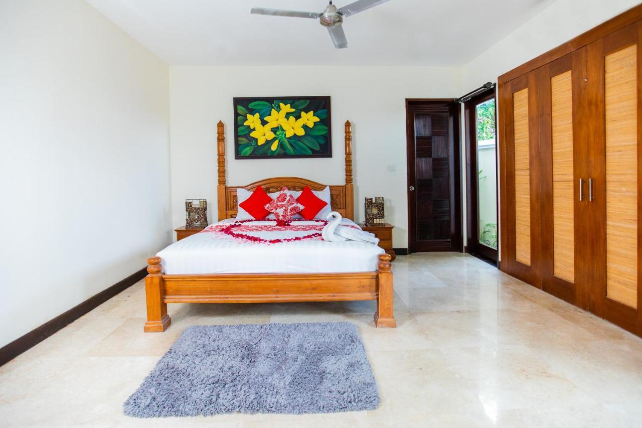 Teras Villa Jimbaran Buitenkant foto