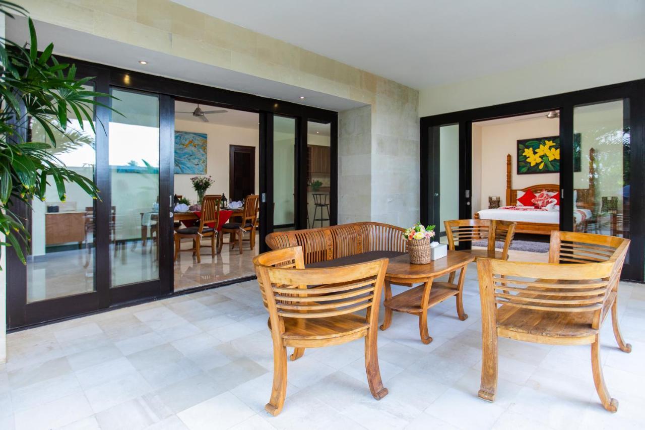 Teras Villa Jimbaran Buitenkant foto