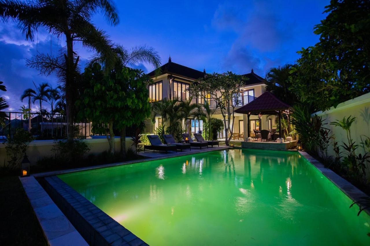 Teras Villa Jimbaran Buitenkant foto